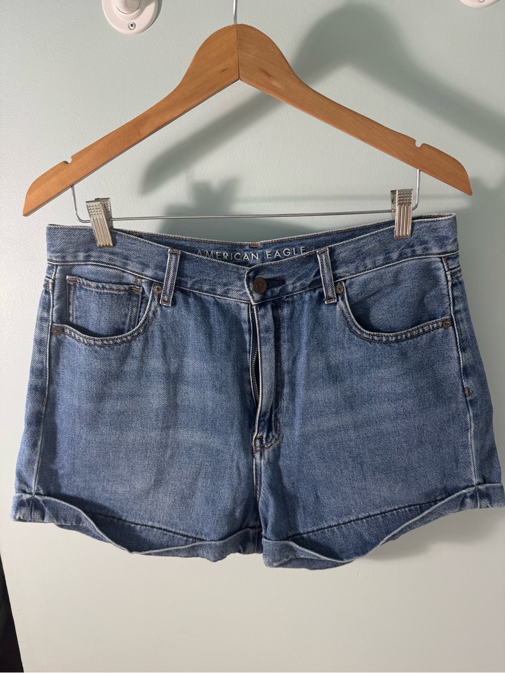 American Eagle Outfitters Mom Shorts